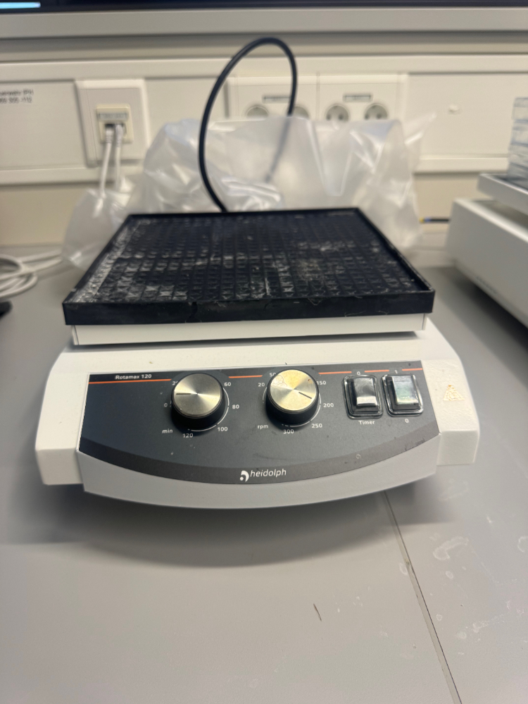 Image of Heidolph Rotamax 120 Platform Shaker